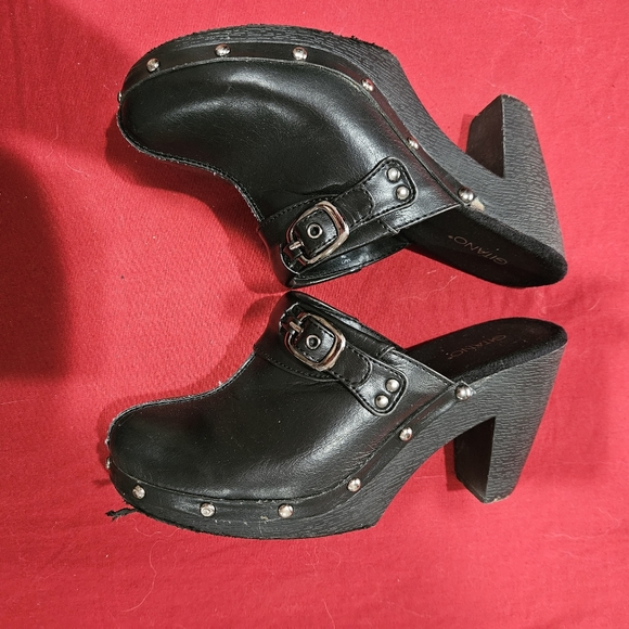 Gitano Rock N Roll Clogs - Picture 3 of 5